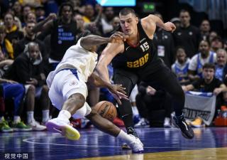 在职业足球 在职业足球