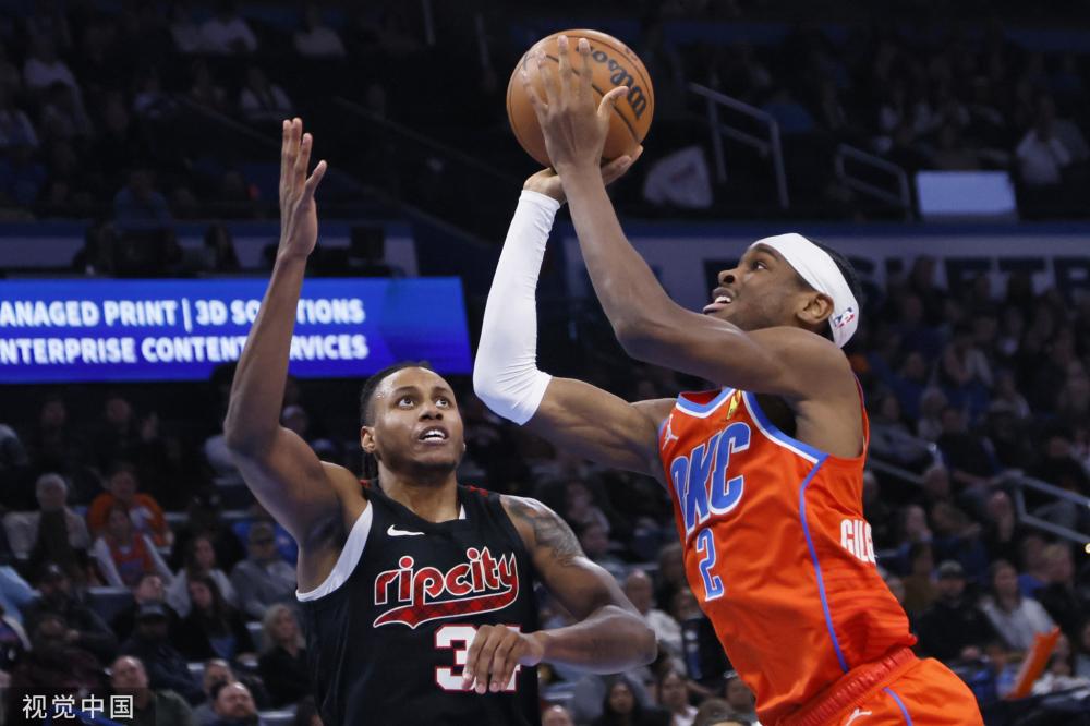 他们不仅怀 他们不仅怀