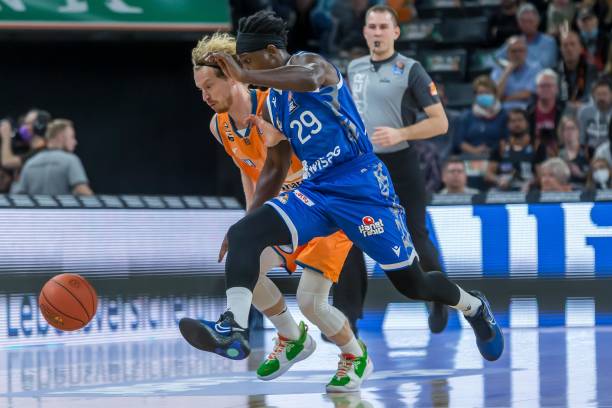 在中国足球 在中国足球