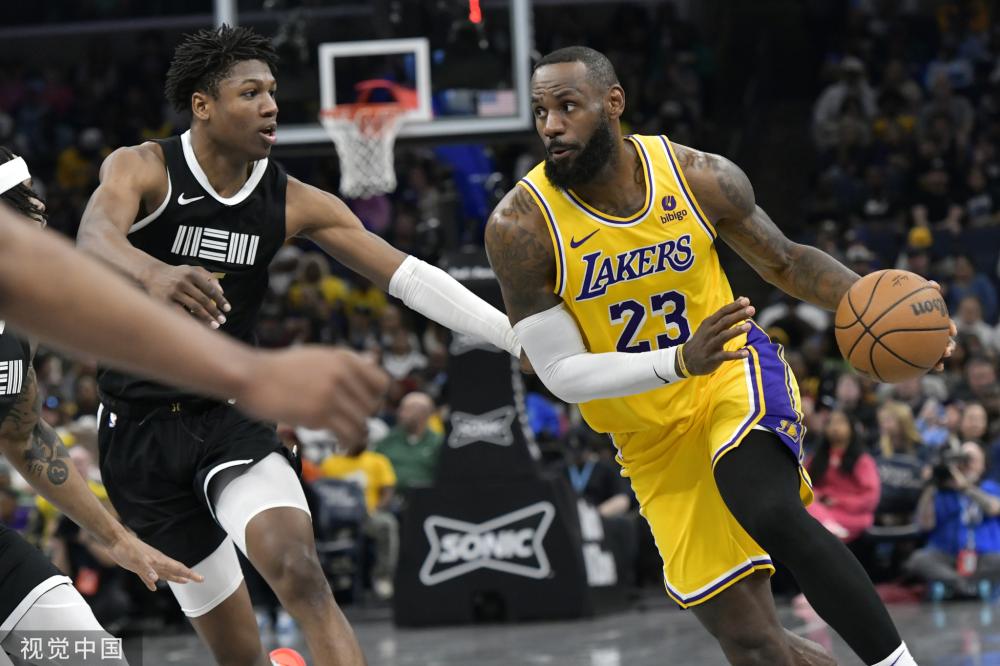 脱颖而出 脱颖而出