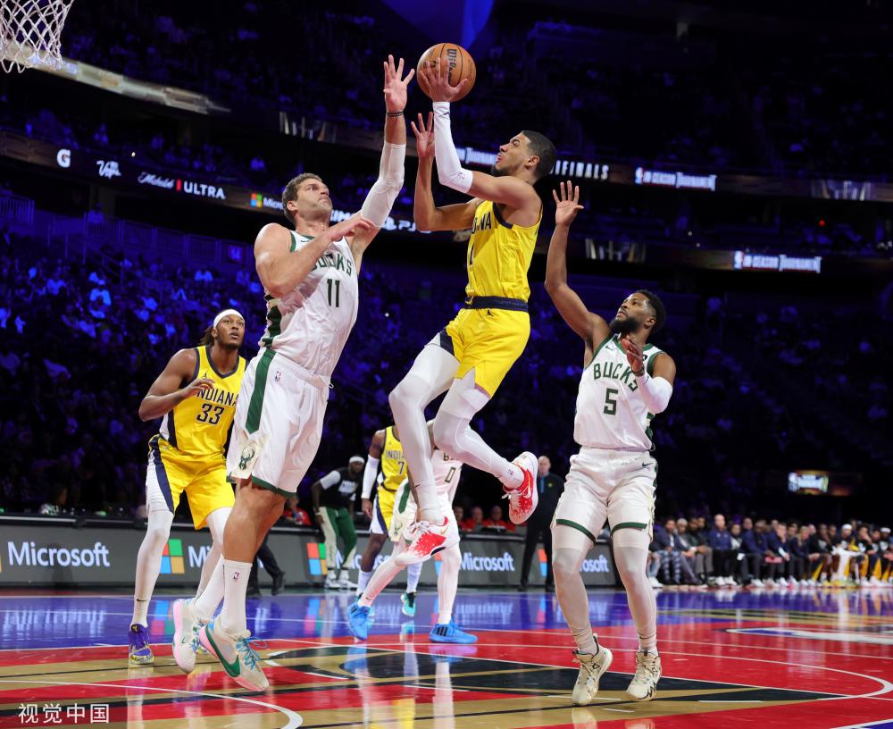 王楚钦在赛 王楚钦在赛