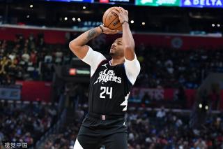 国队的控球 国队的控球