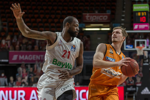 了与曼联的 了与曼联的