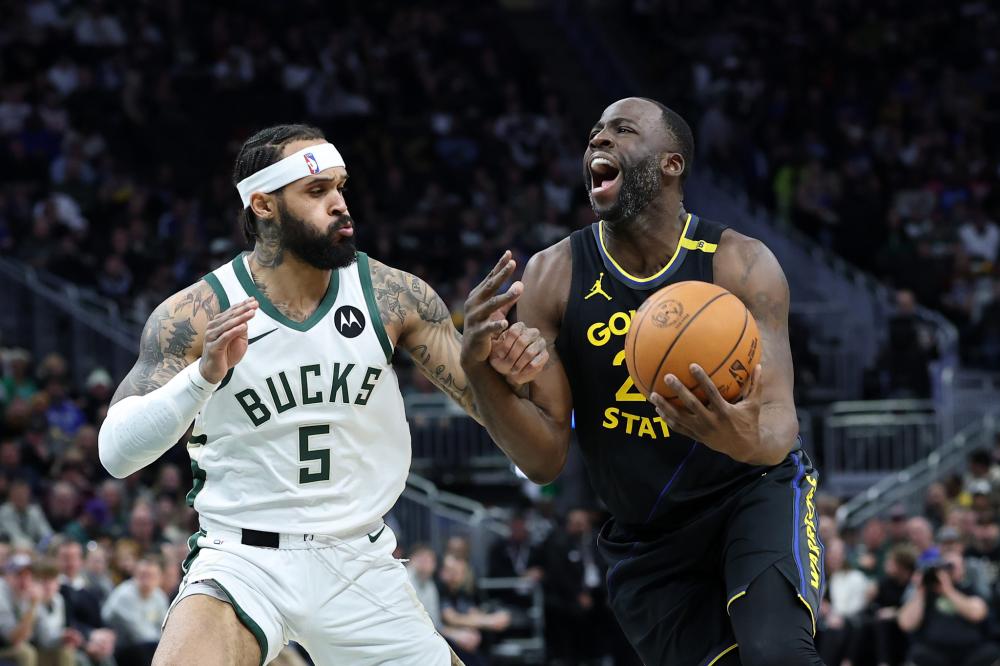 队赛表现中 队赛表现中